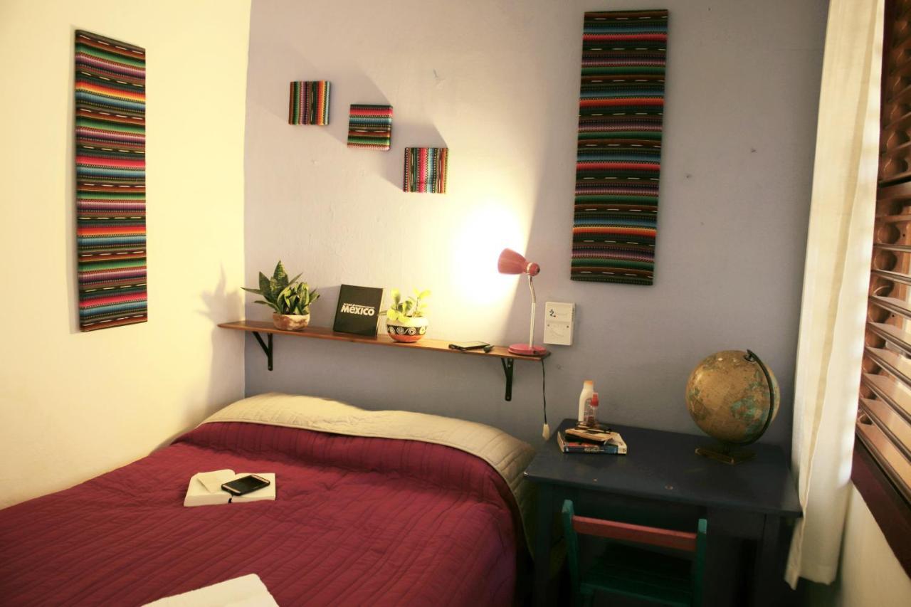 Hostel Candelaria Валядолид Екстериор снимка